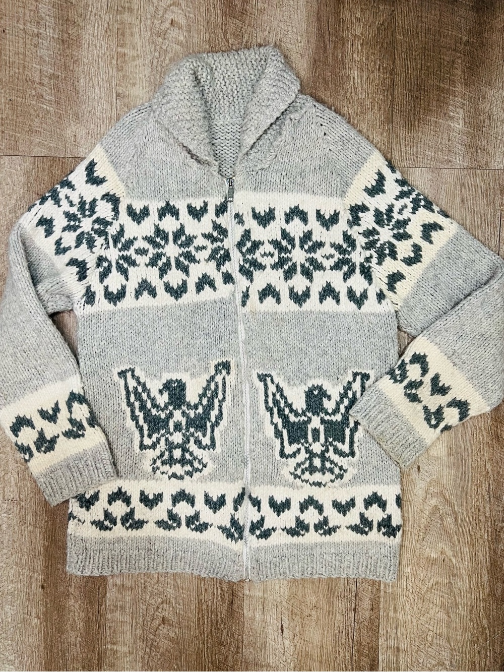 Handmade Cowichan Style Thunderbird Zip Cardigan Size L